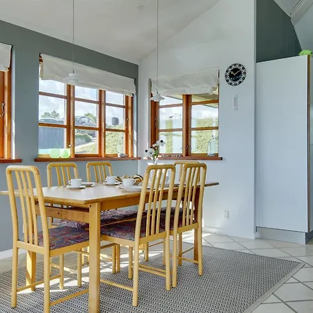 Feriehus Botmar - 10m From The Sea By Interhome Ullerslev